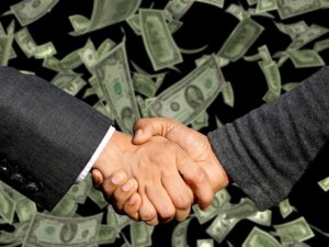 不動産売却における契約解除のペナルティはどのようなものですか？