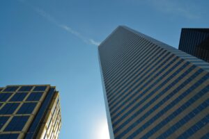 築浅不動産の売却における無料査定での価格はどのように決まる？