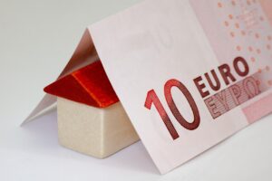不動産売却のための無料査定依頼方法とは？