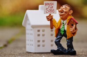 不動産を売却する際に複数の業者に依頼してもいい？