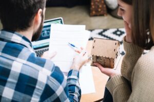 不動産売却術で離婚後の名義変更における注意点は？