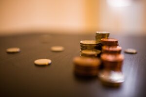 不動産売却の査定価格はどのように決めるべきか？